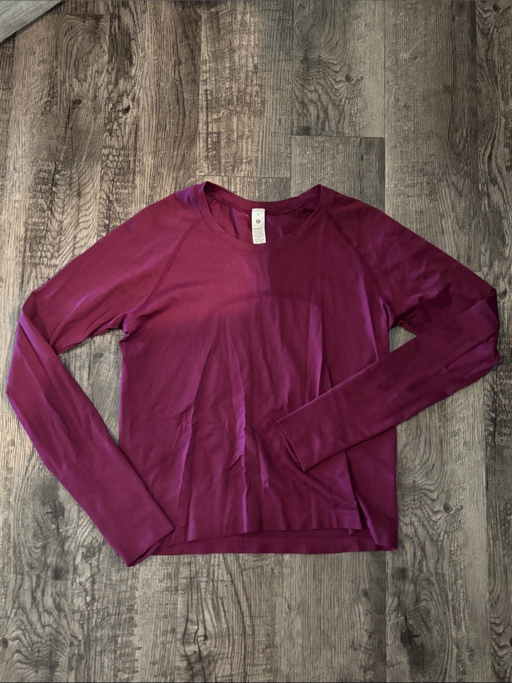 Lululemon Swiftly Tech Long Sleeve - Waist Length - Purple - Size 10